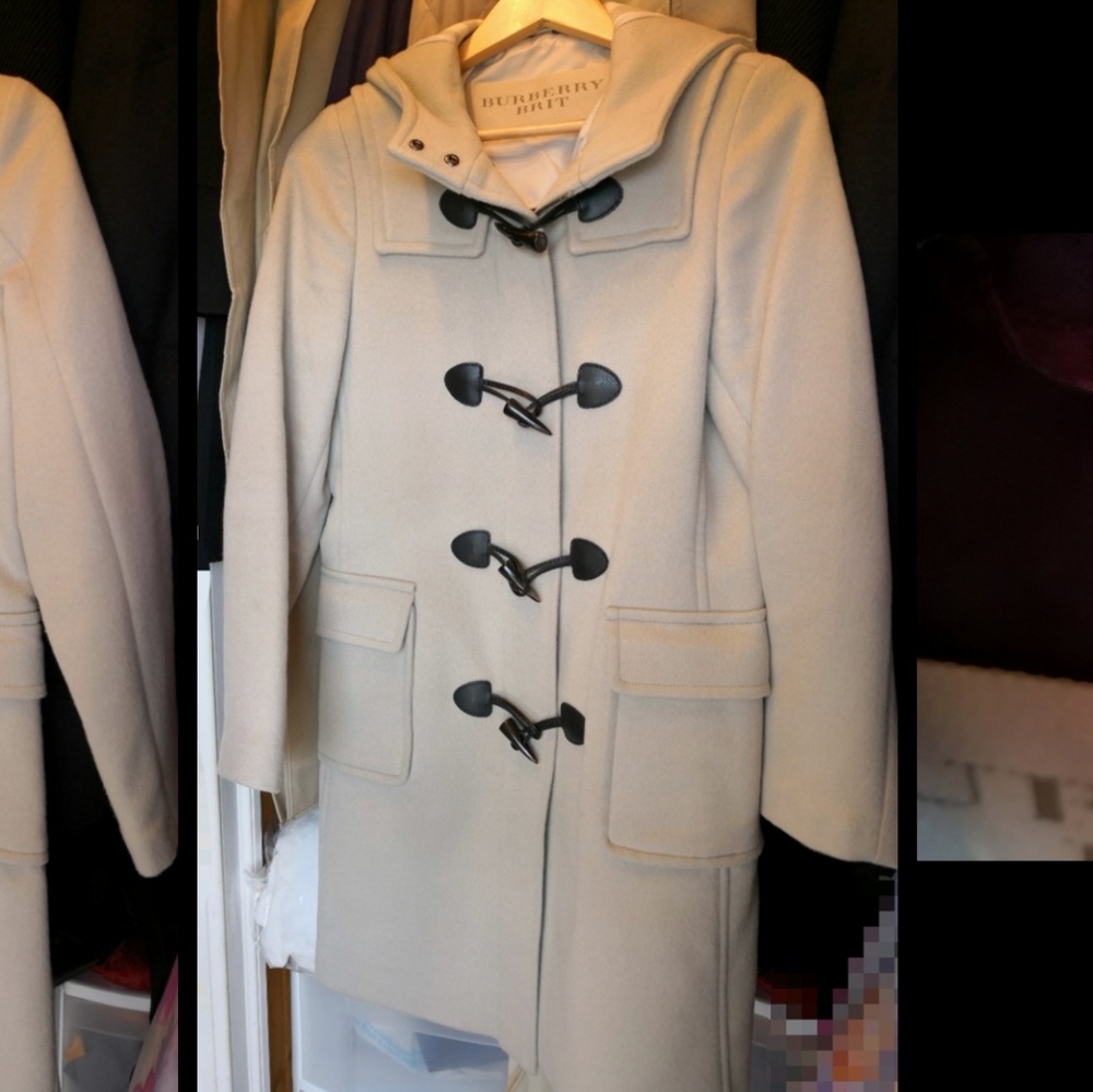 Burberry grey wool coat with horn button
